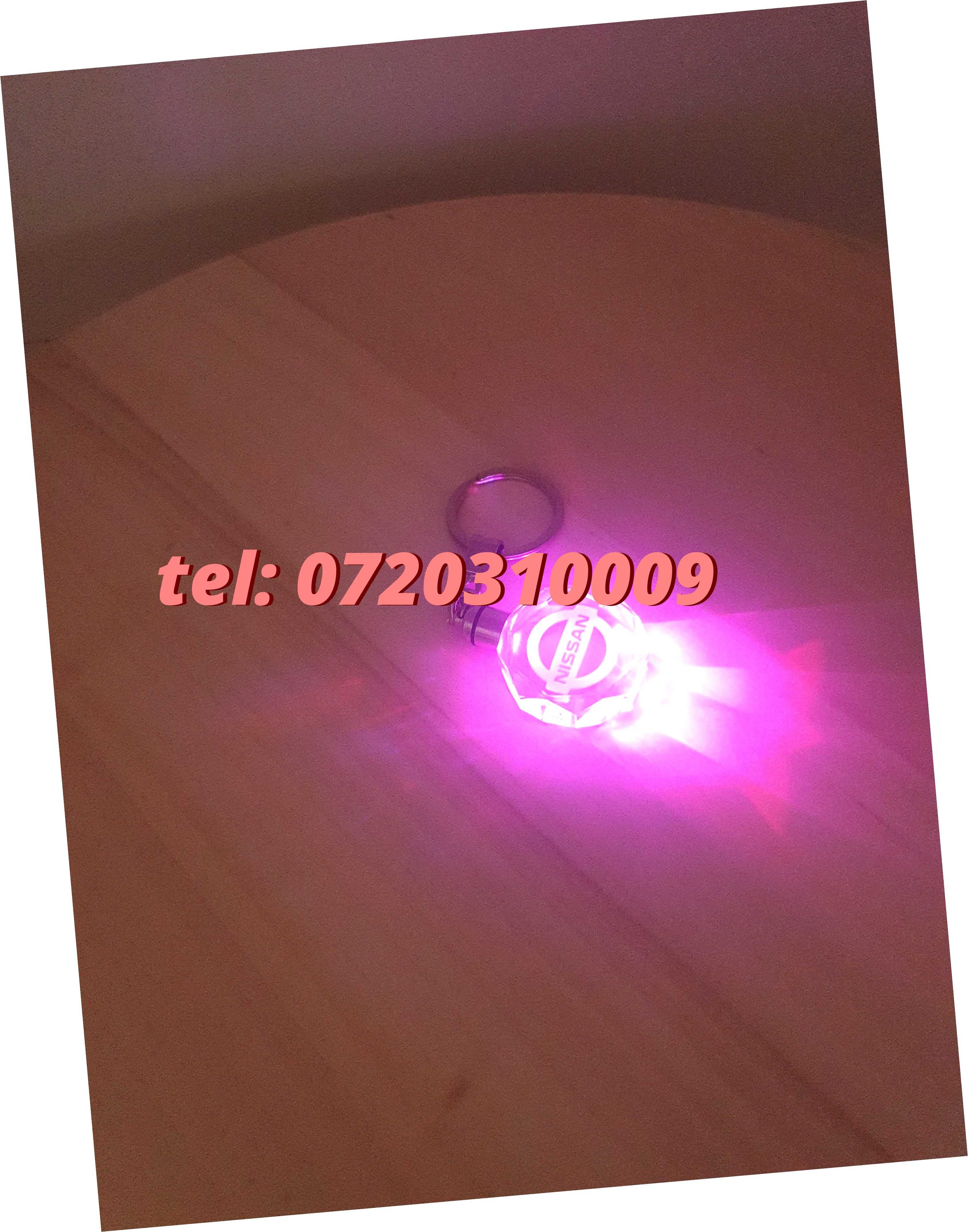 Breloc Sticla Cu Led 6 Culori Nissan