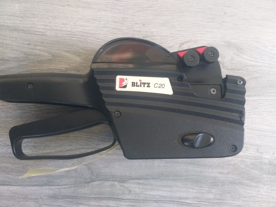 Aparat lipit preturi ,etichete,  Blitz C 20