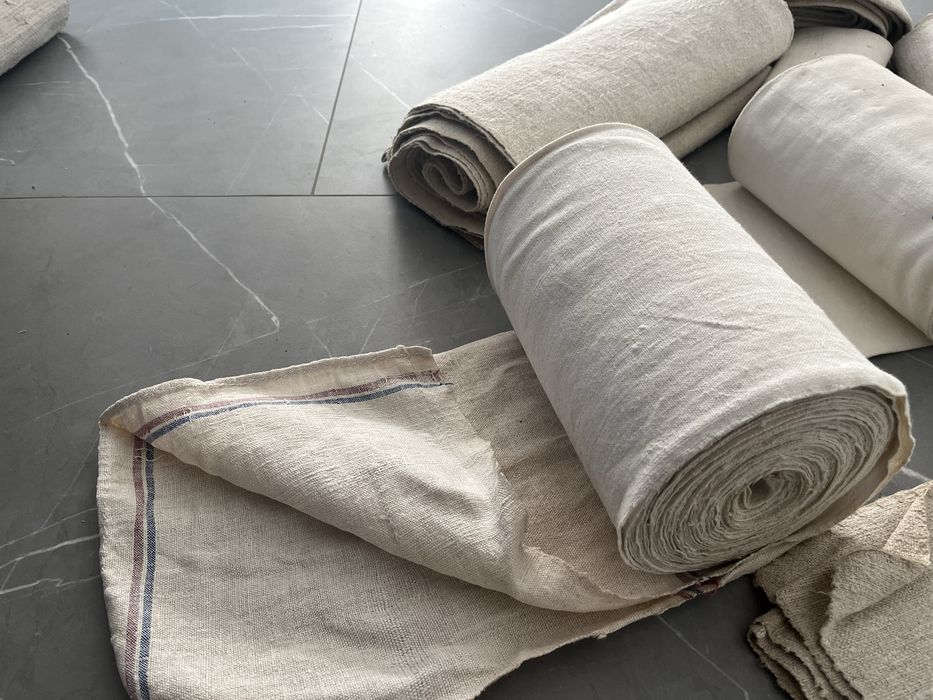 Suluri pentru stergare tesute in razboi