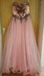 Rochie de nuntă trandafiriu,tull si broderie,marimea 38