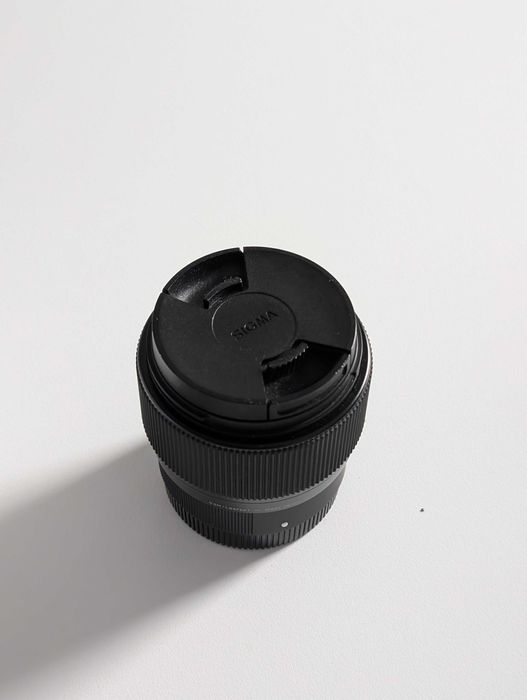 Обектив Sigma 56 мм 1.4 DC DN Sony E-Mount