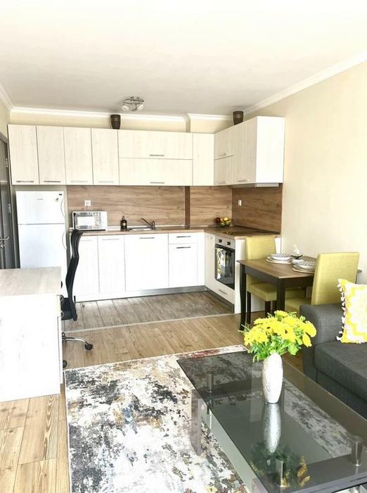 Дава се под наем Двустаен апартамент в Пловдив, Христо Смирненски - 65 кв.м за 500 € - Снимка #1