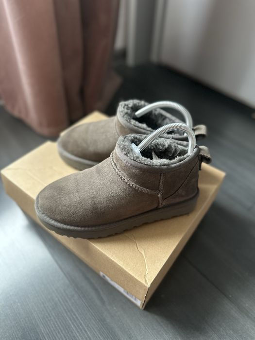 Ugg classic mini