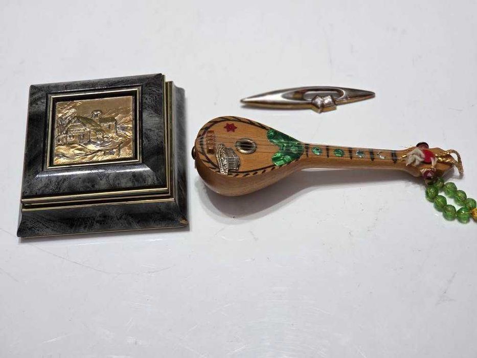 Lot vintage de 10 obiecte diferite