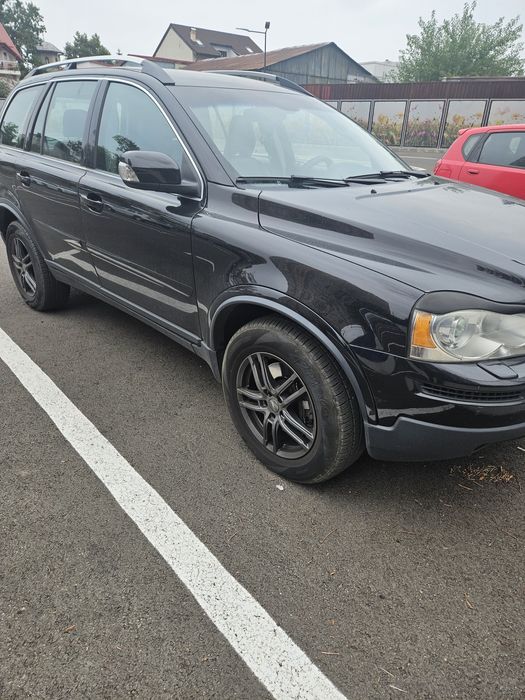 Vând Volvo XC90 2011 2.4 D5 7 locroti vara si iarnanoi/schimb auto mic