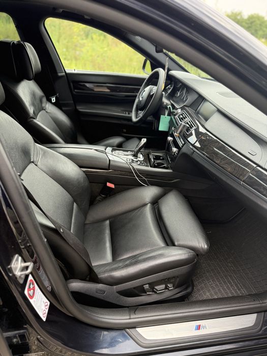 *BMW F01 2012 mpack 4 butoane /softclose/logic7* schimb