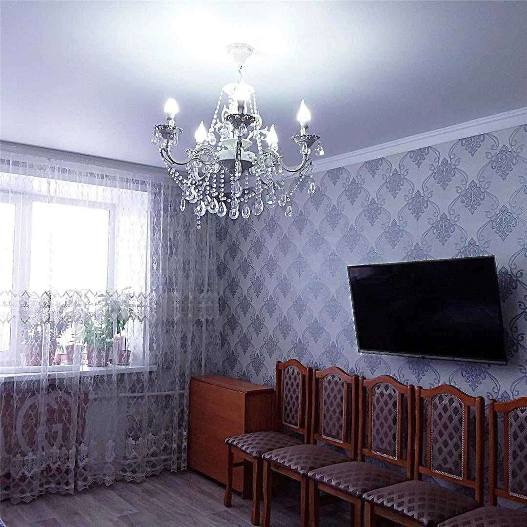 Продаю 2 комнатную квартиру, 22 микрорайон. Помогу оформить в ипотеку!