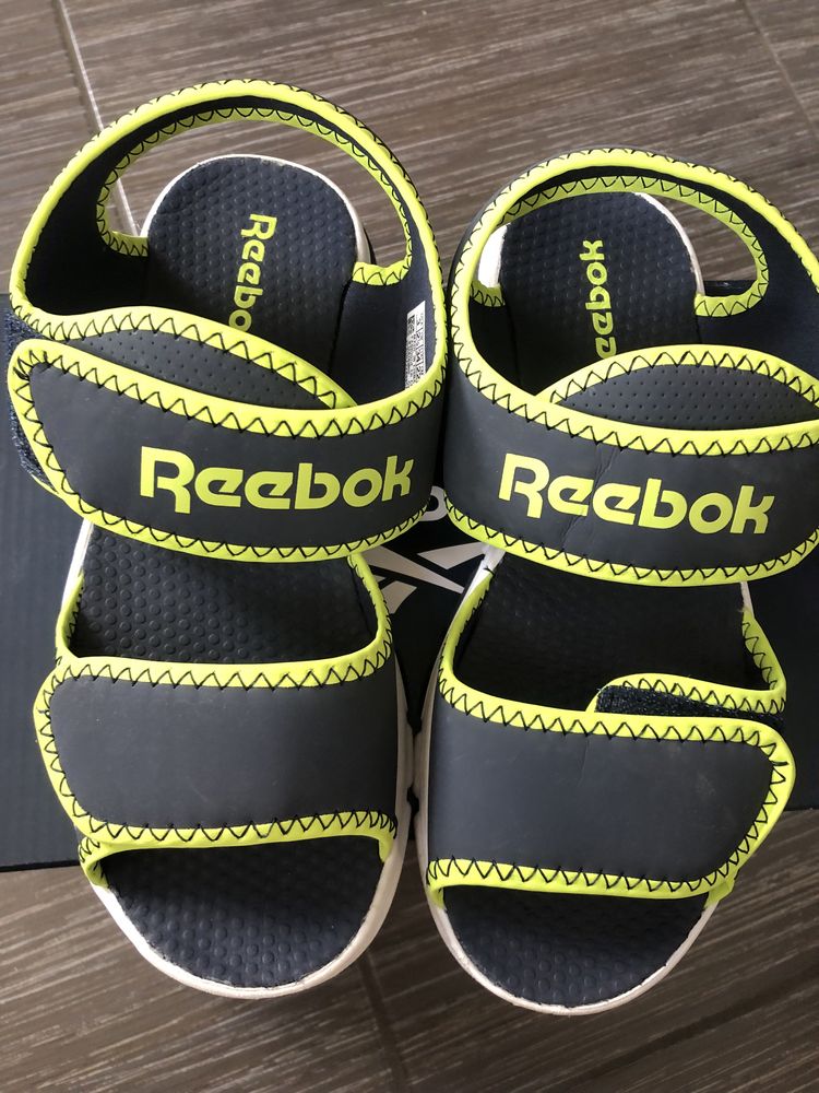 Сандали Reebok