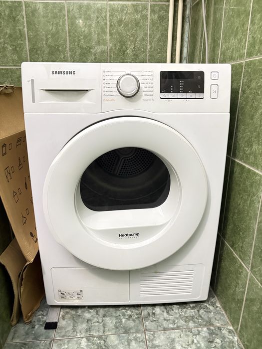 Uscător rufe Samsung Heatpump – foarte economic, stare foarte bună