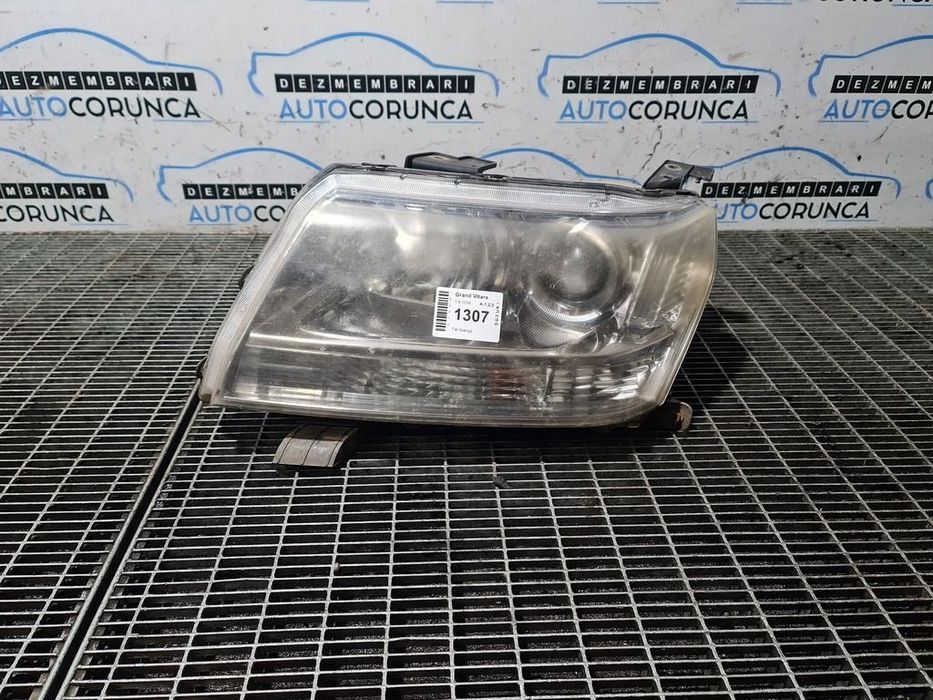 Far Stanga Suzuki Grand Vitara 2006 - 2012 SUV 4 Usi (1307) Cu lupă