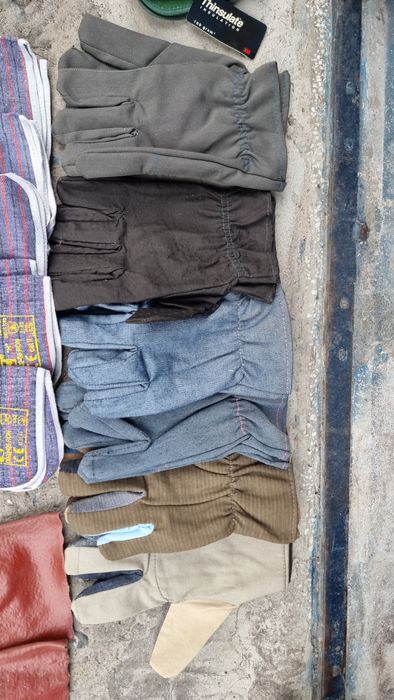 Работни ръкавици