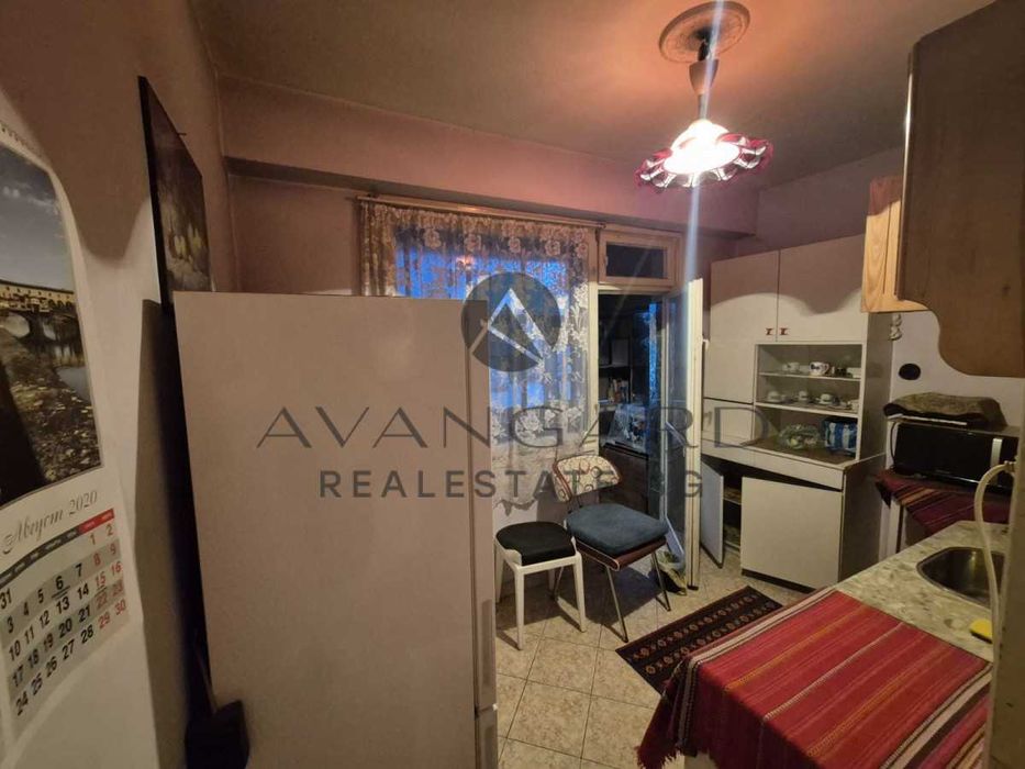 Продава се Двустаен апартамент в Пловдив, Кючук Париж - 61 кв.м за 1436 €/кв.м - Снимка #5