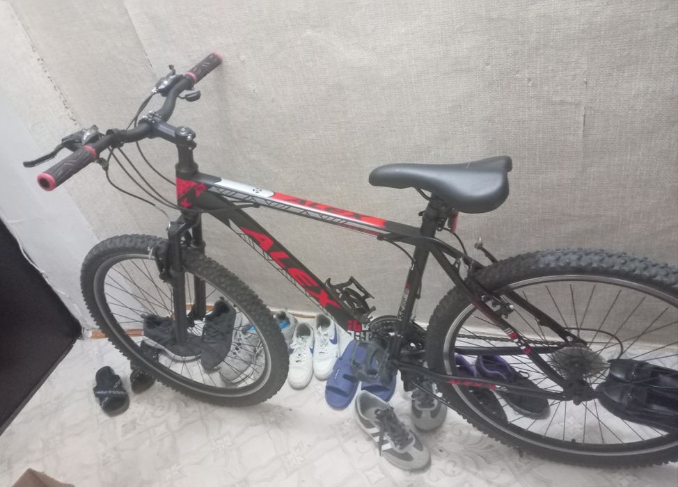 Продам спортивный велосипед Alex