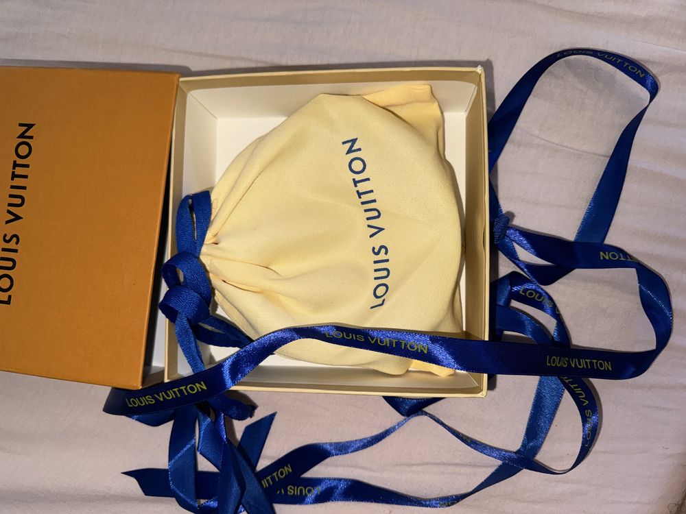 Колан Louis Vuitton