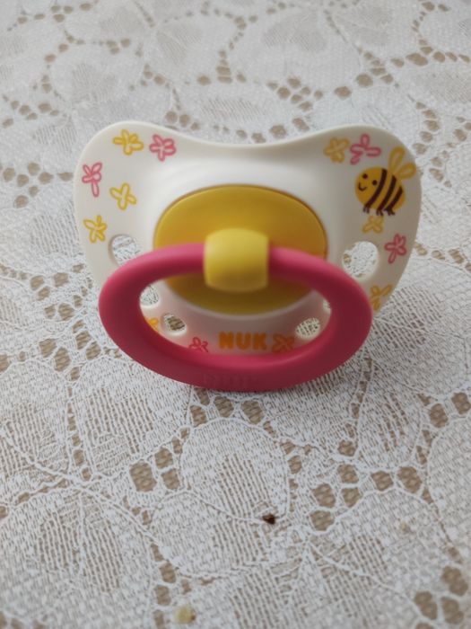 Соска NUK новая силиконовая