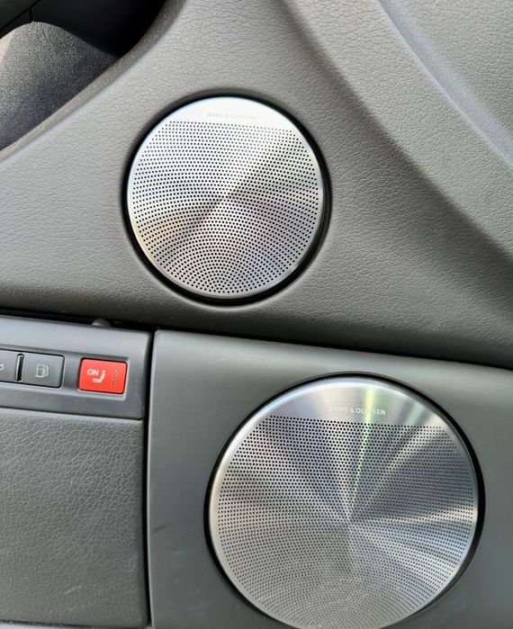 Audi  S8  Tva Deductibil