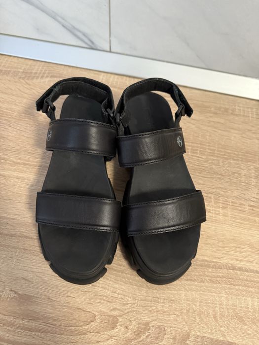 sandale cu platforma inalta