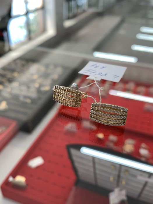 Золото серьги ЖанТаС ломбард г.Астана