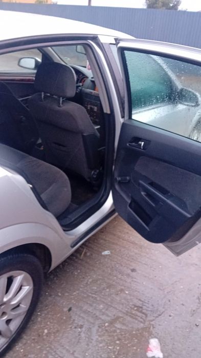 Vând Opel astra 1.7 diesel
