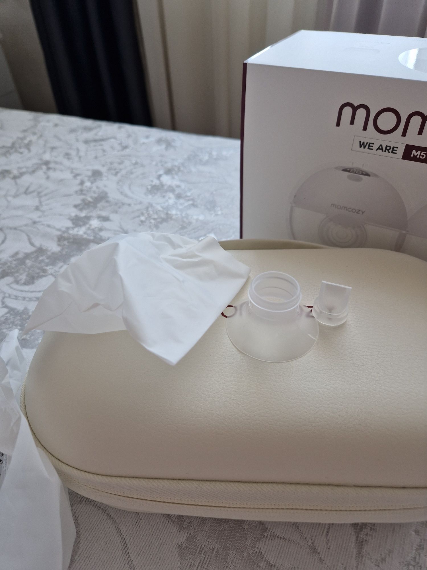 Двойна помпа за кърма Momcozy M5