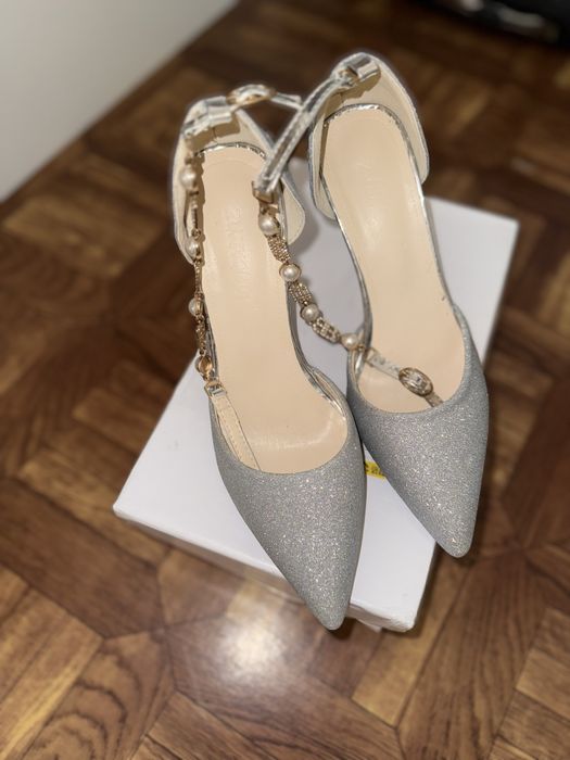 Продаю туфли в хорошем состоянии