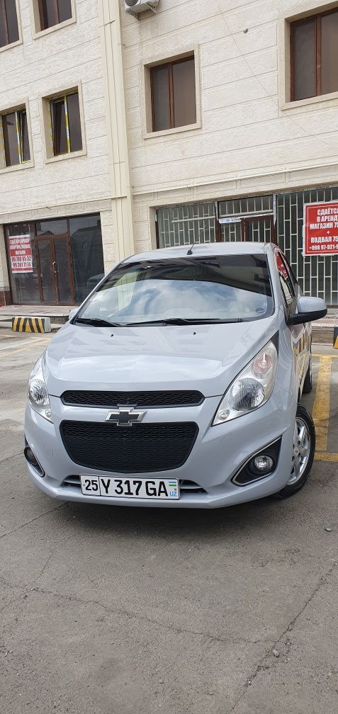 Chevrolet spark 2015