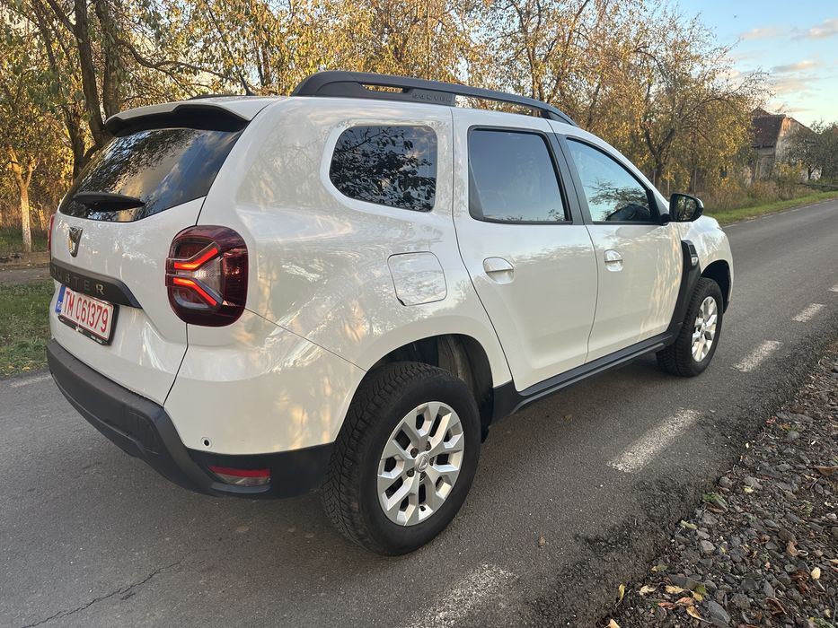 Vand Dacia Duster an 2022 impecabila rate fixe doar cu buletinul