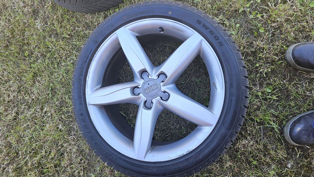 Jante audi R18 cauciucuri iarna A4  5 A6 A7