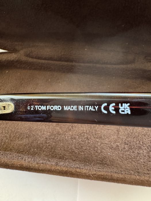 Ochelari de soare Tom Ford Model FT0832-N 01A