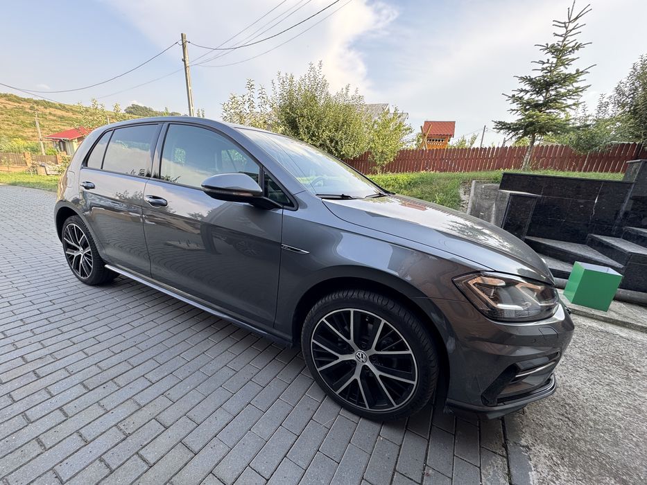 Volkswagen Golf 7  Facelift 2019 1.5 TSI 150CP R-Line