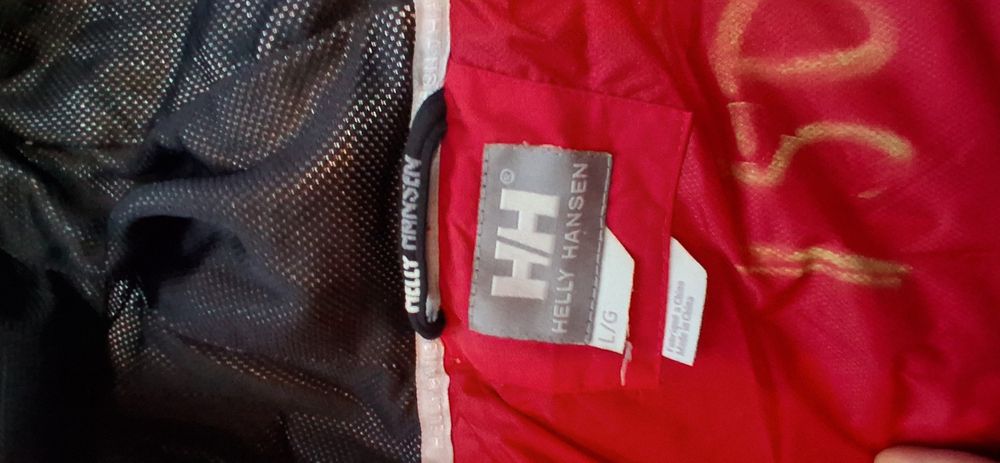 Geacă dame cu umplutura de puf helly Hansen mărimea L