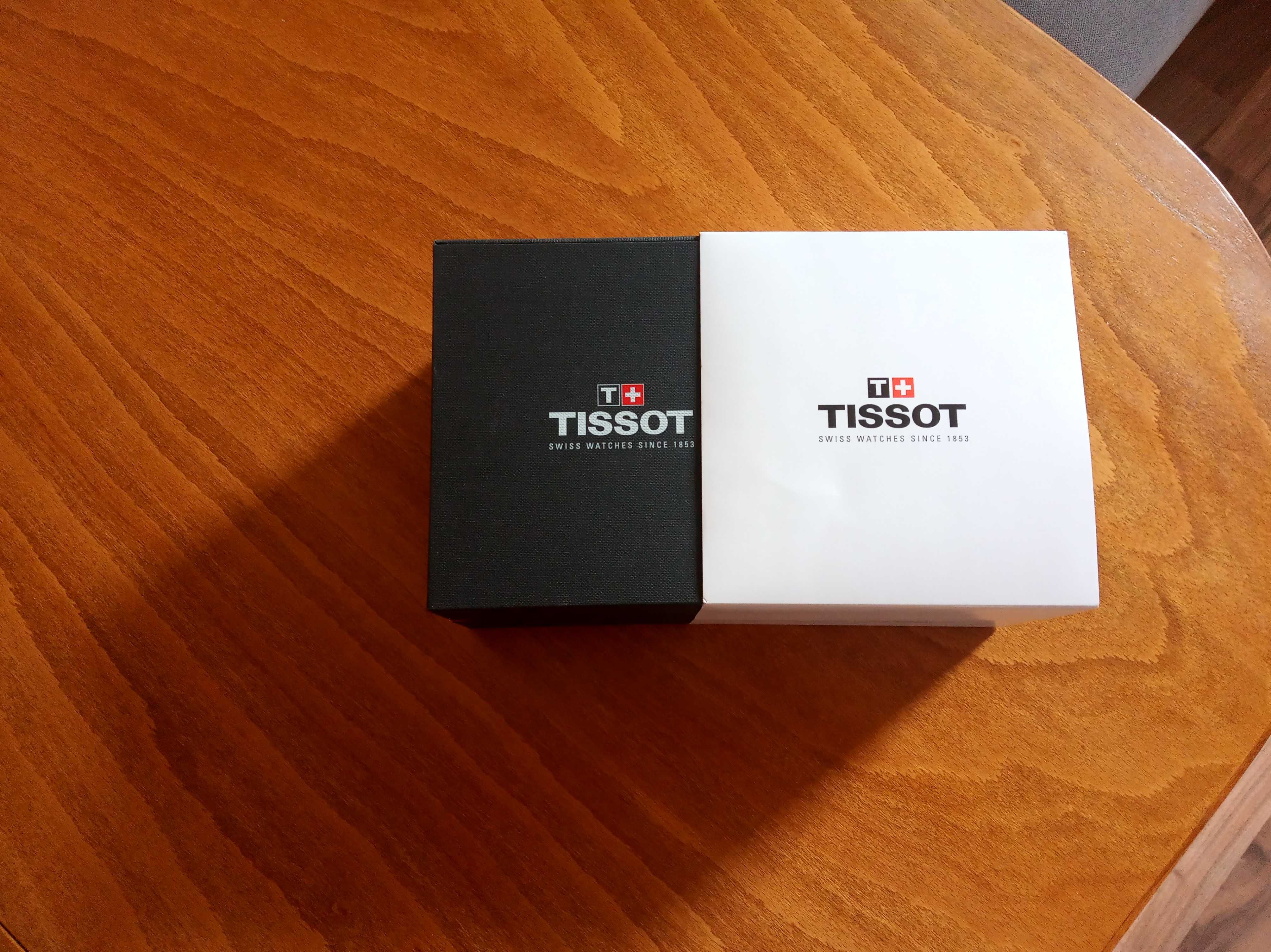 Часовник TISSOT, швейцарски,