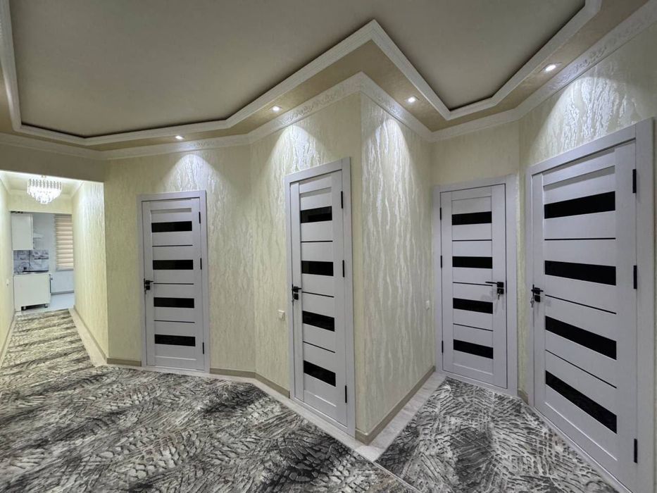 Продается 3х комнатная кв. Гагарина. 92м2. 3й этаж.