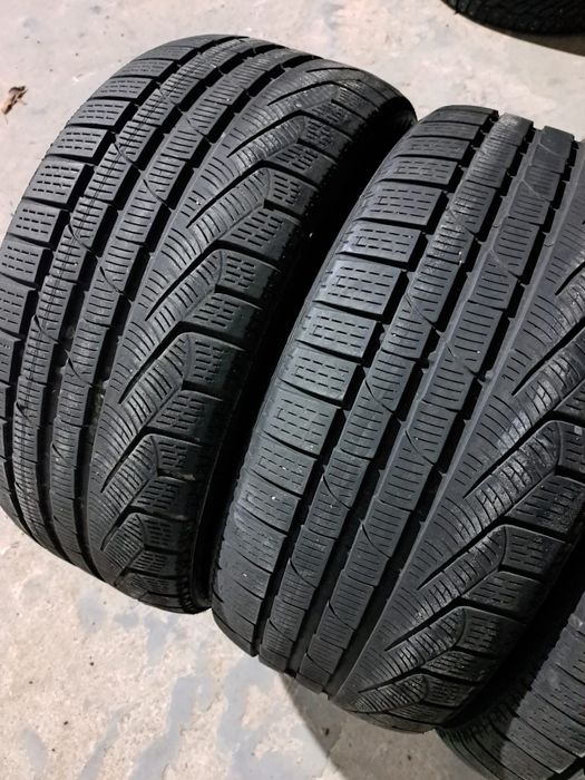 4 anvelope iarnă 245 45 r17 Pirelli