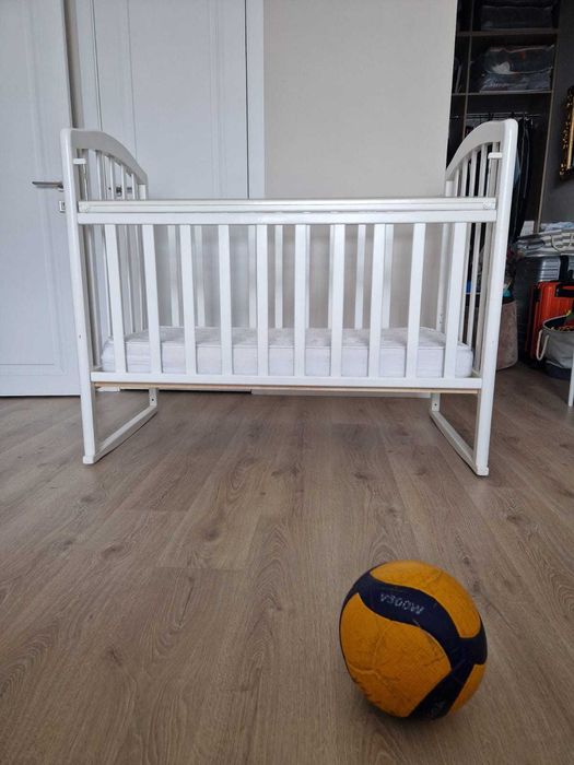 Продам детскую кровать с ортопедическим матрасом