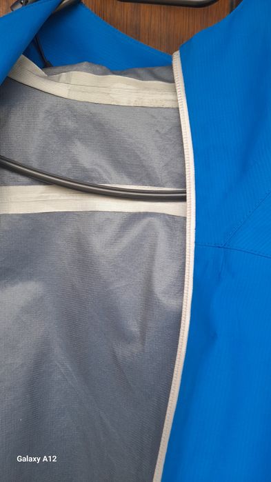 Gecii M bărbații ambele la 250