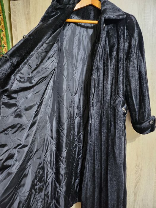 Зимнее женское пальто