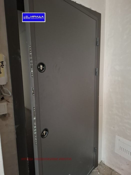 Просторен двустаен апартамент в Младост 4 с АКТ 15!