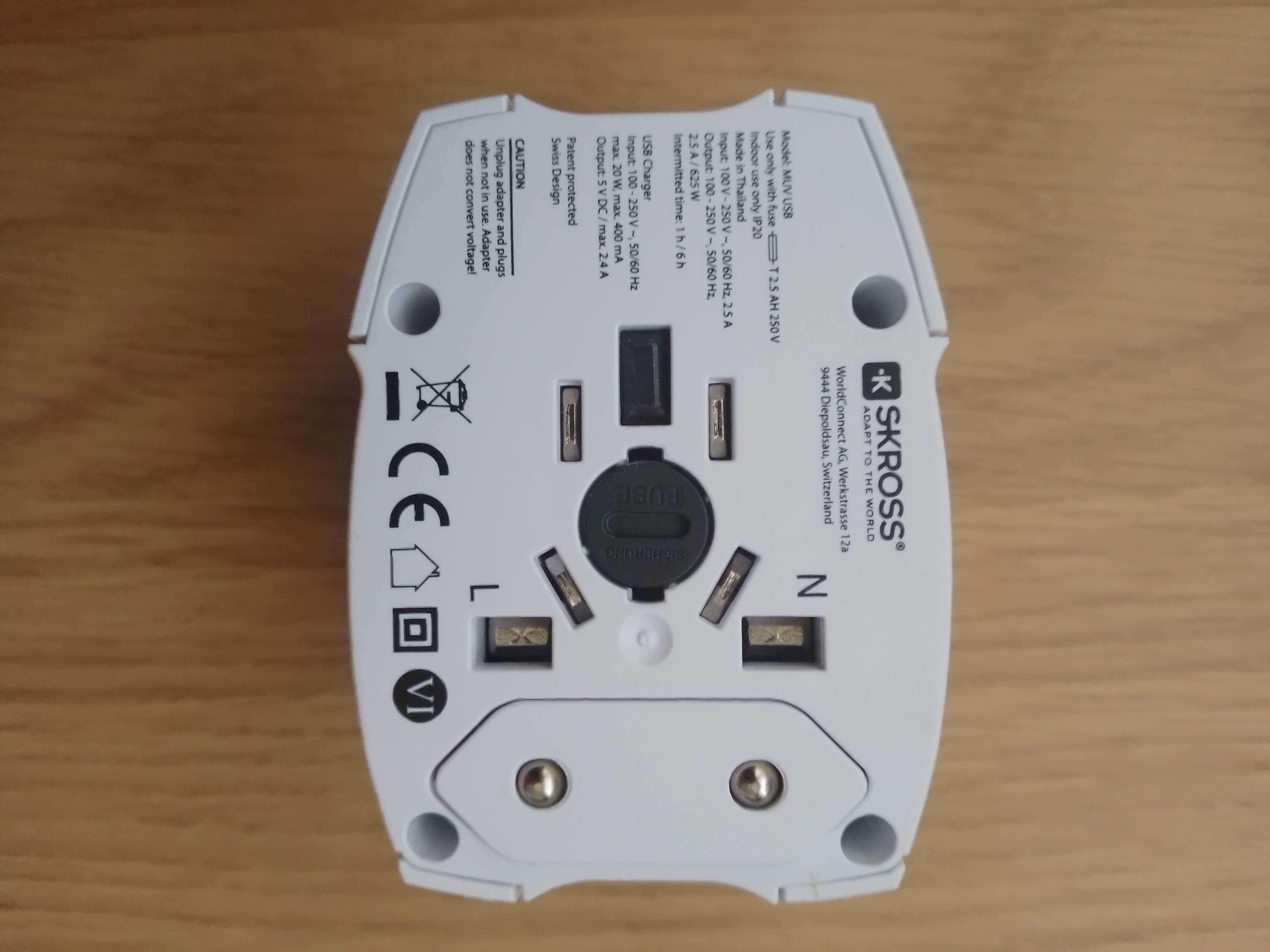 Adaptor Skross MUV USB