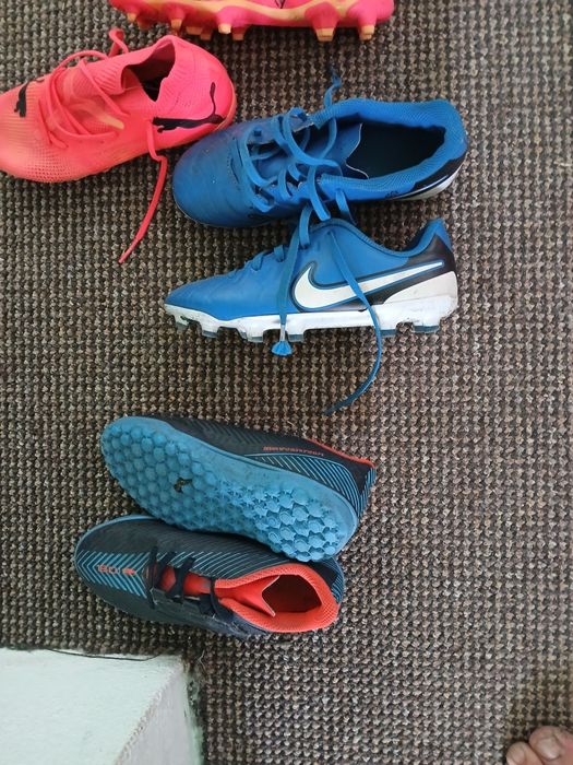 Vind ghete fotbal pentru copii diferite modele