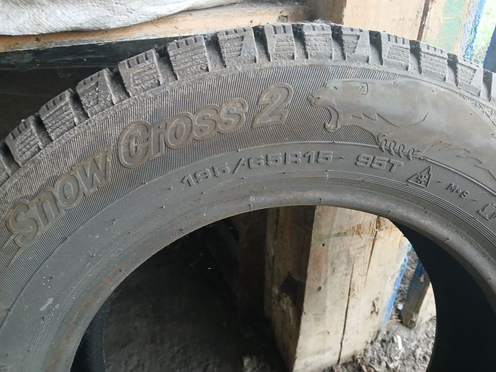 Продам шины зимние