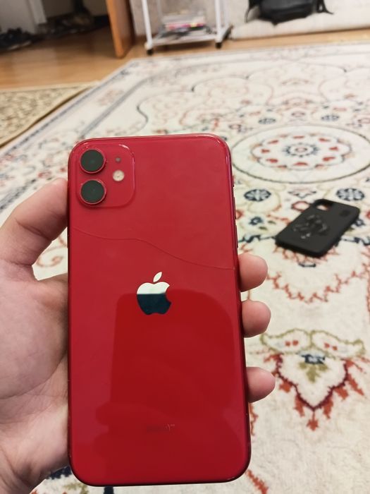 Айфон 11 64гб обмен!