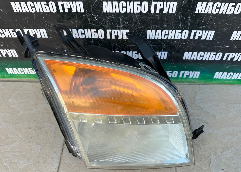 Фар far десен фарове нексенон H4 за Форд Фюжън Ford Fusion