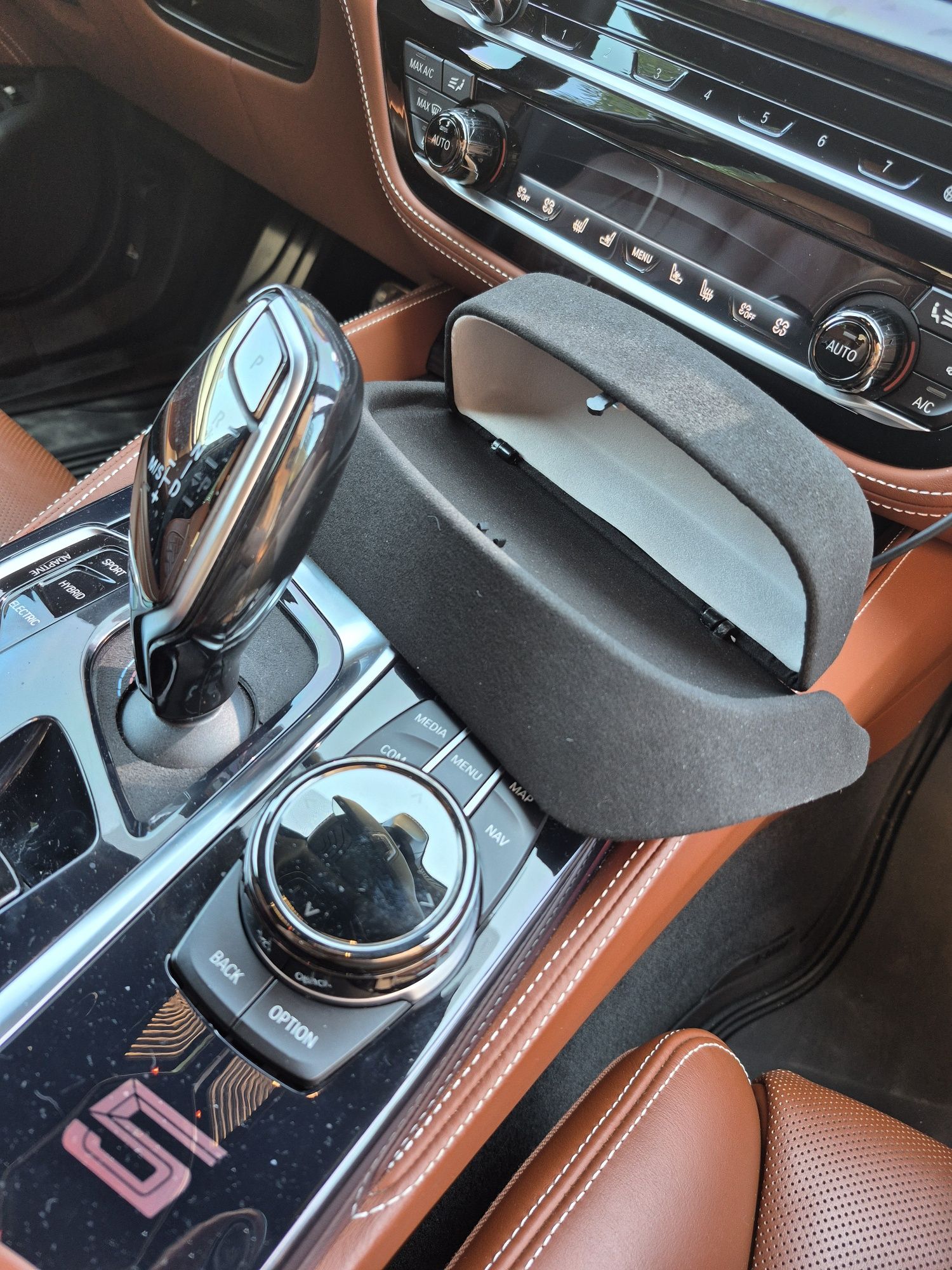 Suport alcantara adițional de ochelari BMW X5 X6 G05 G06 2018-2024