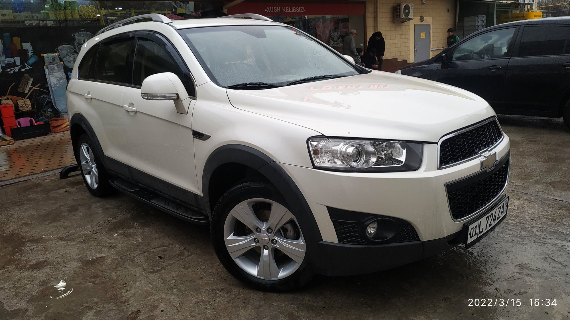 Продам Chevrolet Captiva 2   2.4  2011г