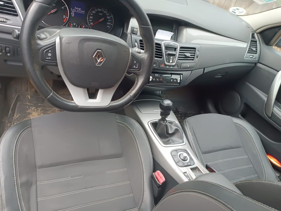 laguna 3 sau unele variante