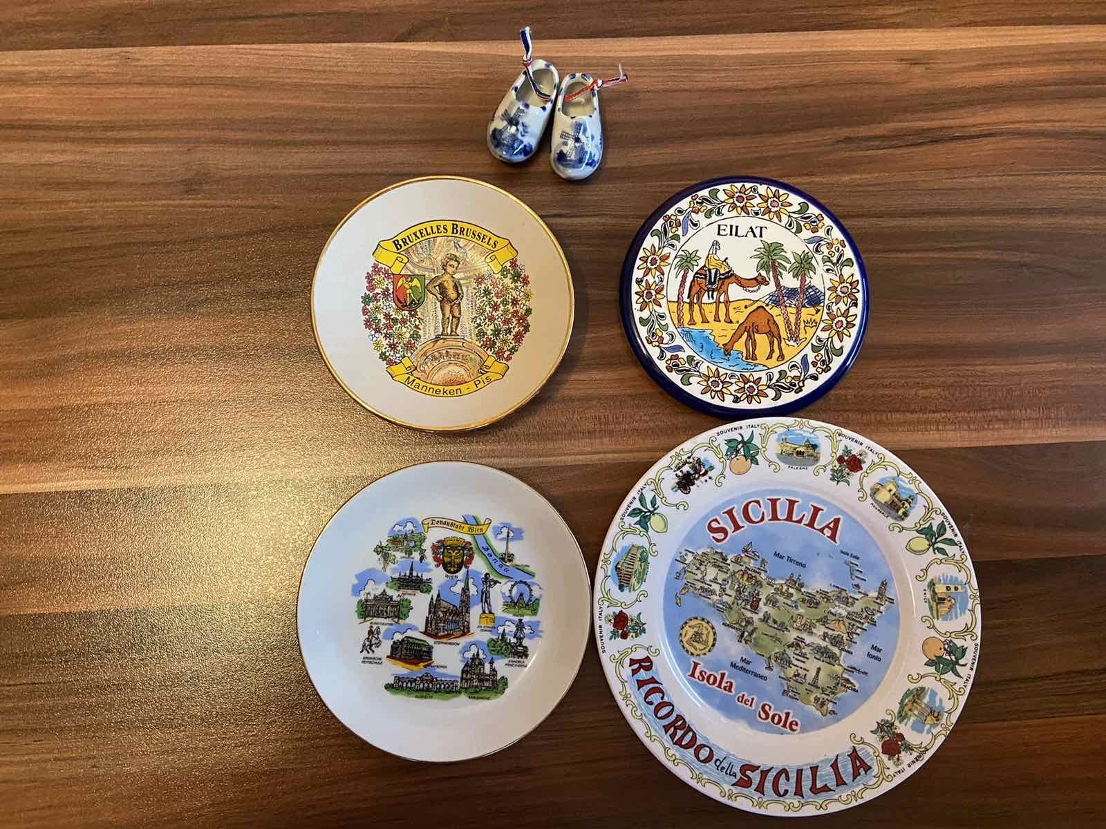 Сувенирни керамични чинии