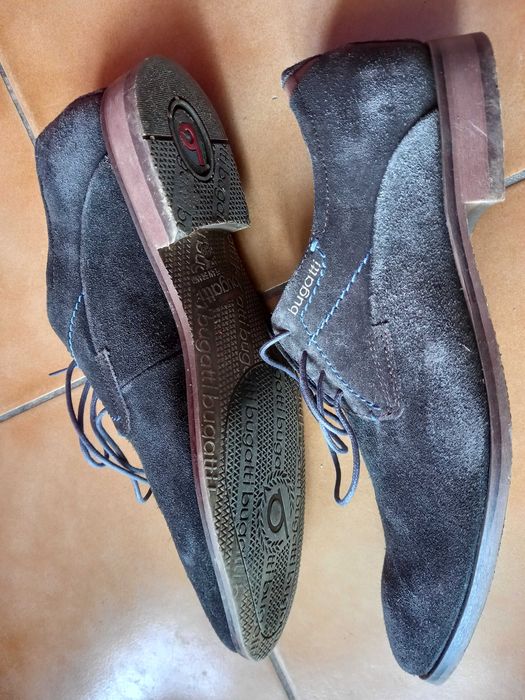 Pantofi barbatesti, piele întoarsă, marime 43, Bugatti