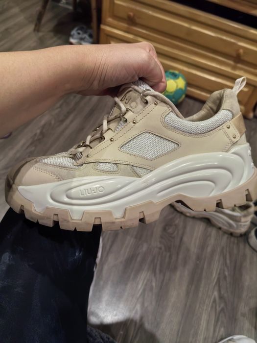 Liu Jo,Reebok,Calvin Klein