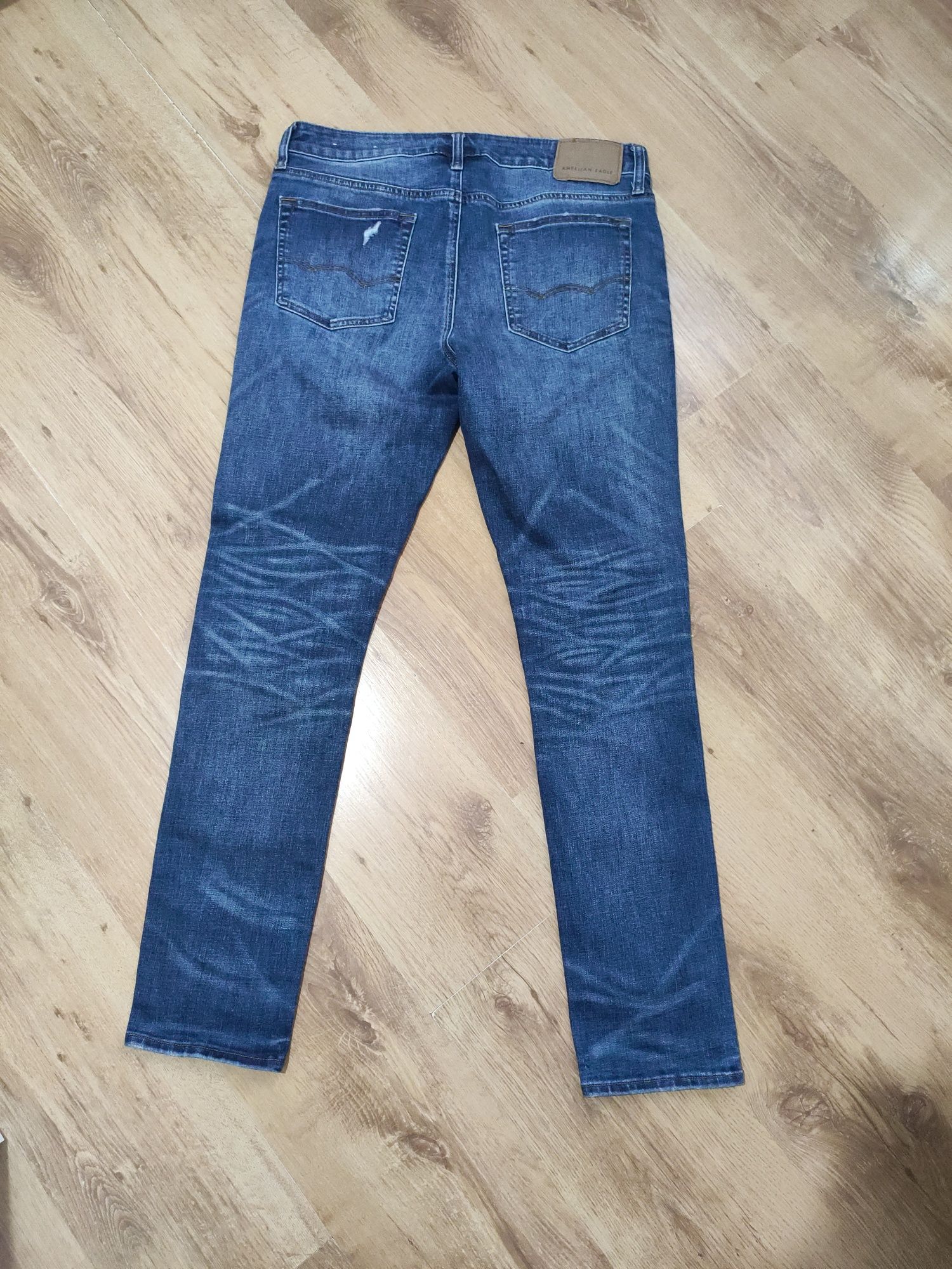 Blugi American Eagle mărimea 34x32 skinny fit